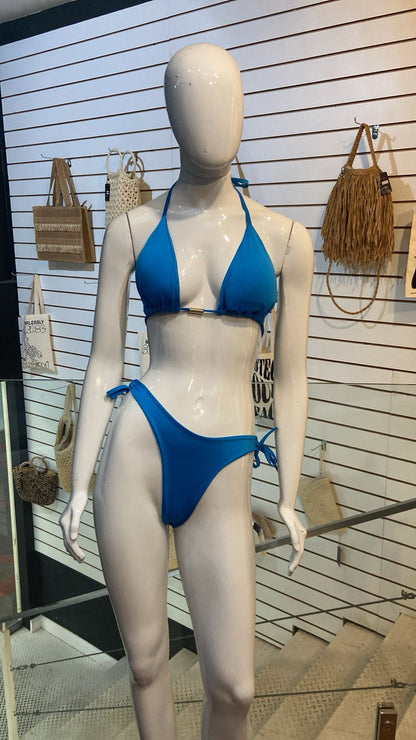 Conjunto Azul com Saia Ajustável