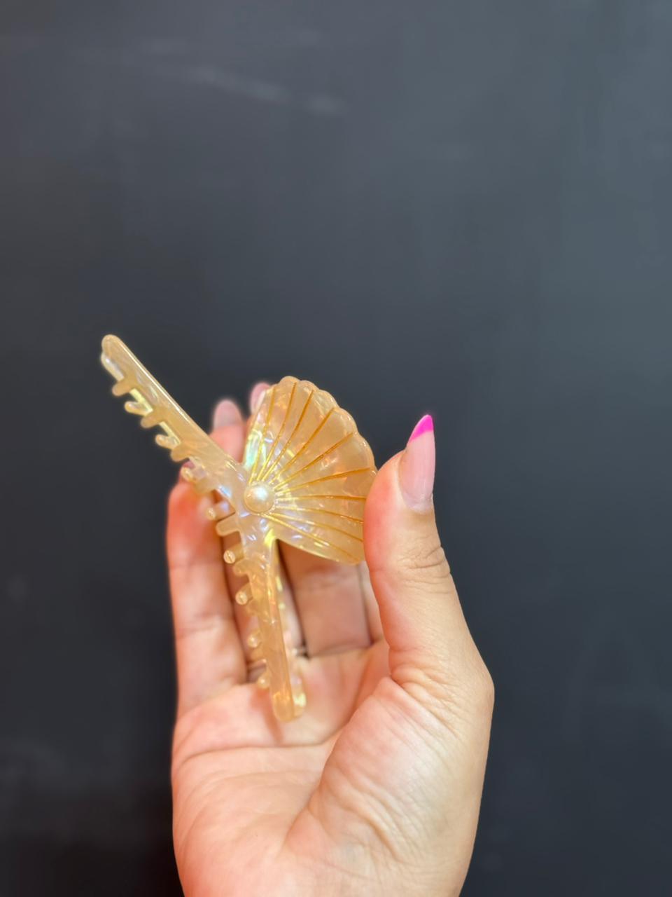 Piranha Concha Rosa Madrepérola com Pérola