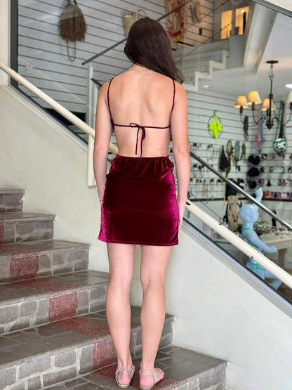 Vestido Vinho com Pedrarias