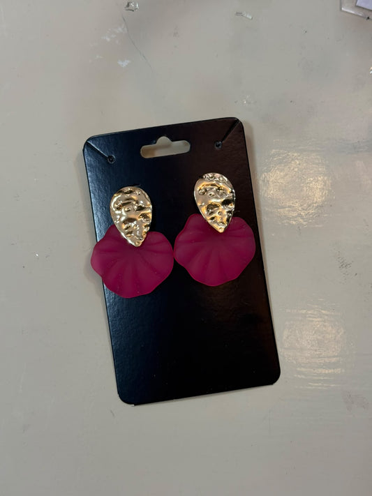 Brinco Dourado com Rosa