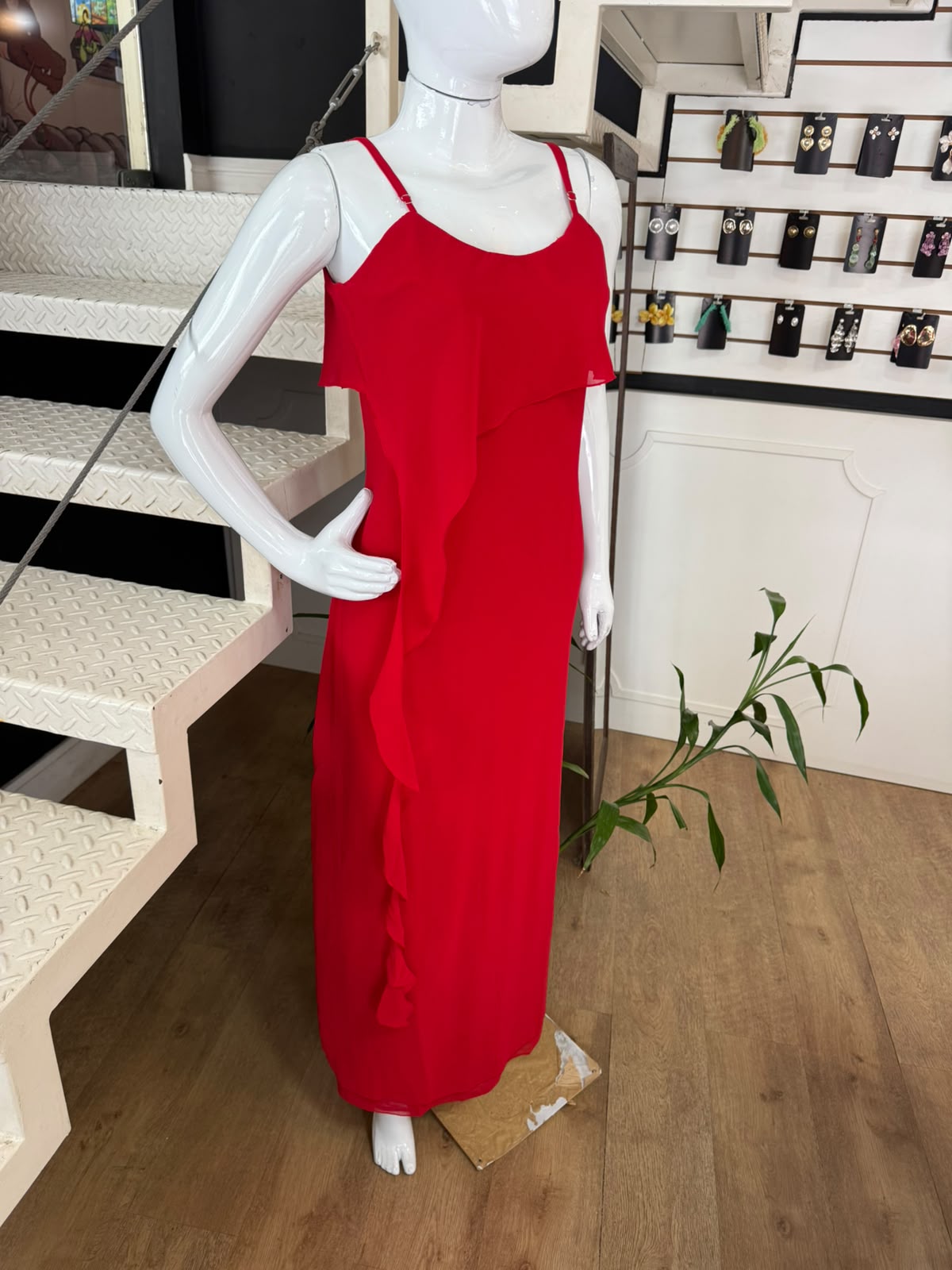 Vestido Longo Vermelho com Babado Assimétrico