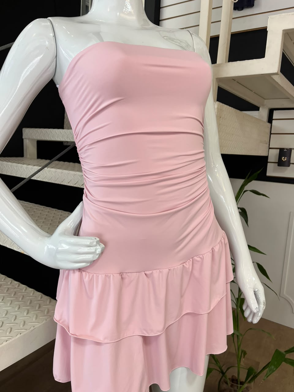 Vestido Rose com Babado