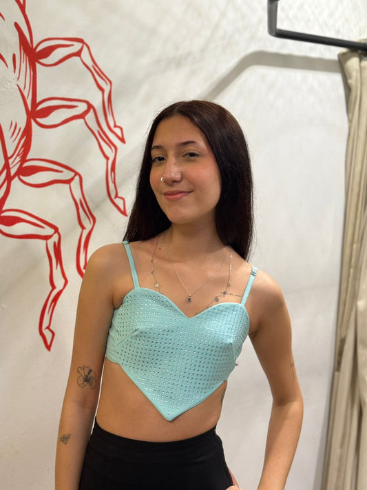 Cropped formato coração com strass