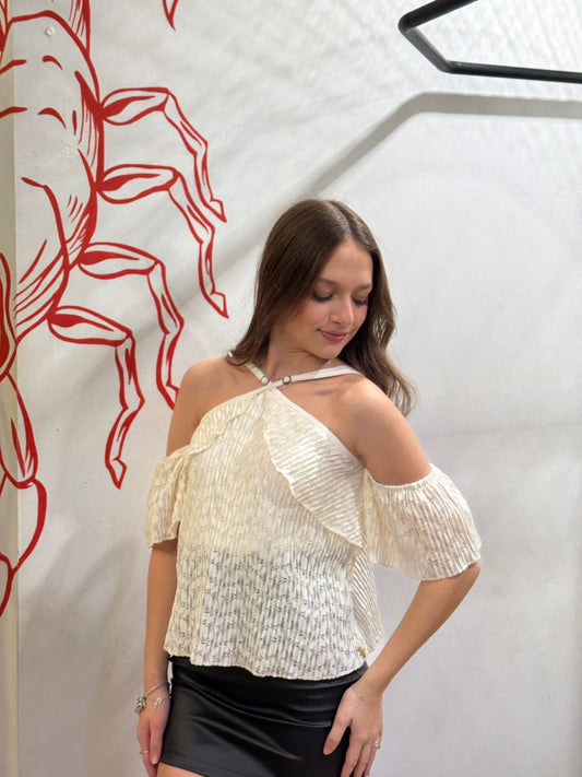 Cropped babados de renda