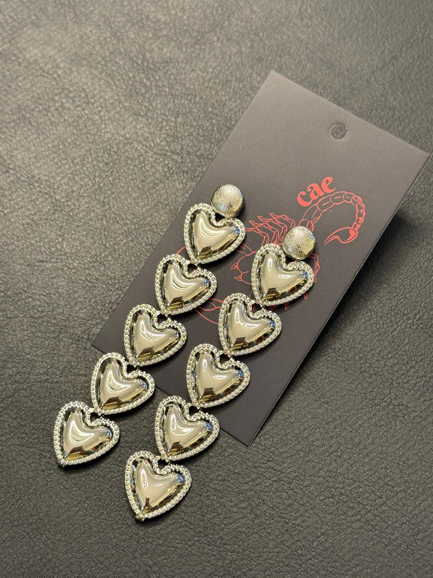 Brinco Alongado corações Prata