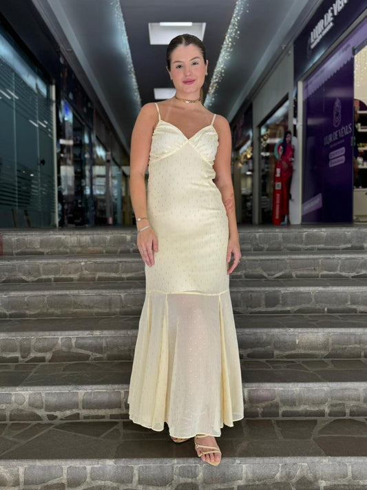 Vestido Amarelo Manteiga com Fios Metálicos