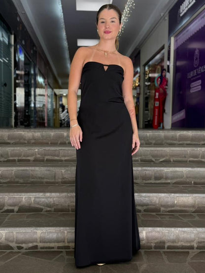 Vestido Preto Longo Tomara que Caia com Alça Removível
